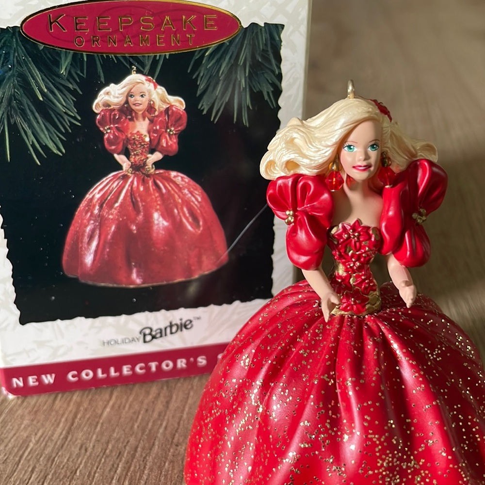 BARBIE- Hallmark Ornament - 1st in series